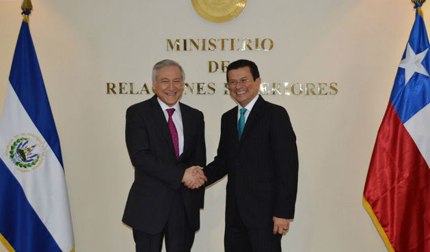 VisitaCancillerCHDic02