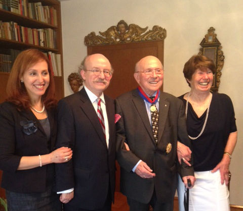 condecoracion consul Linz (1)