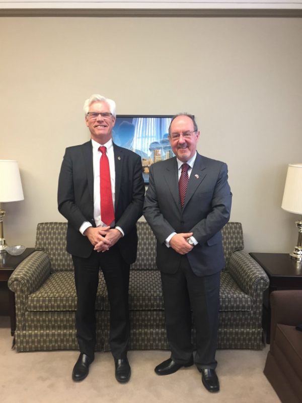 encuentro-con-ministro-de-medio-ambiente-canada-foto-2