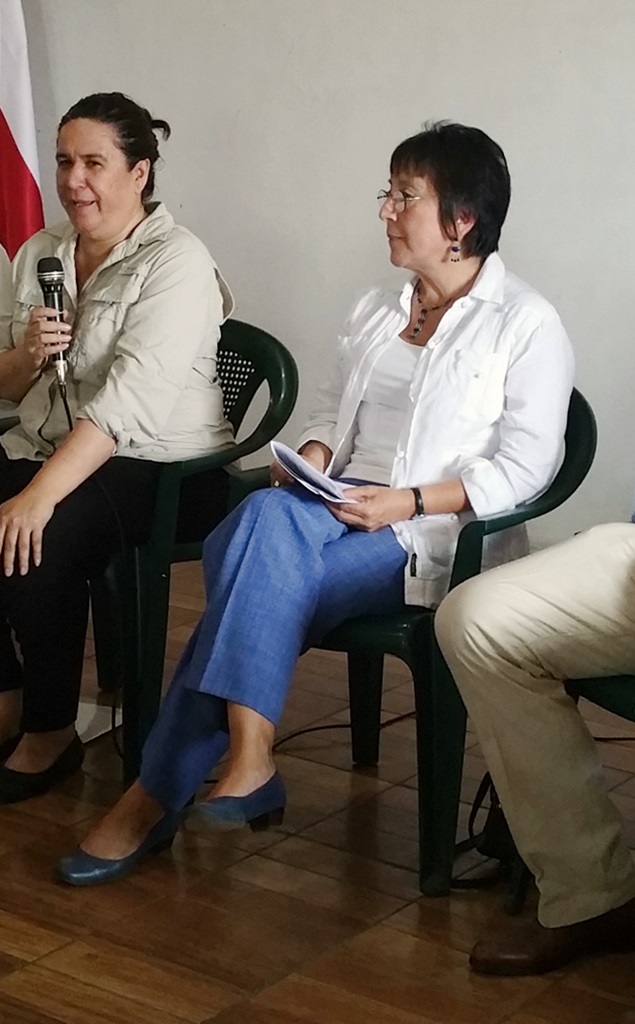 La Ministra de Medio Ambiente y Recursos Naturales, Lina Pohl, se comprometió a buscar la forma de ayudar a extender el proyecto de Escuela de Oficios a otras comunidades salvadoreñas. 
