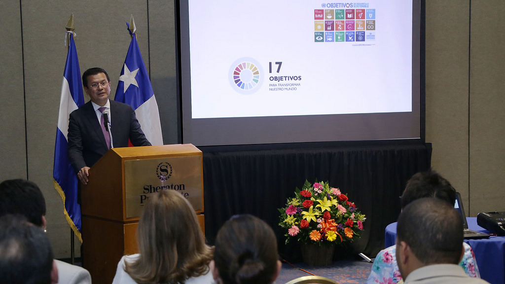 El Canciller Hugo Martínez, señaló los avances de El Salvador en la implementación acelerada de la Agenda 2030 durante la clausura del Seminario “Agenda 2030 sobre Desarrollo Sostenible: herramientas para su implementación” de la Academia Diplomática de Chile que se desarrolló en San Salvador- 
