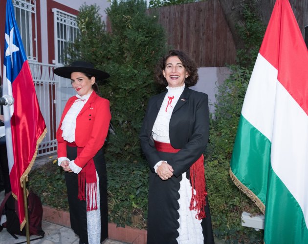 Celebración de las Fiestas Patrias en la Embajada de Chile en Hungría -  Chile en el Exterior